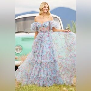 Sheri Hill prom dress size 2, like new